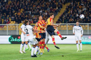 Federico Baschirotto (ABD Lecce) İtalya 'nın Lecce kentindeki Via Del Mare stadyumunda oynanan Amerikan Lecce-Atalanta BC maçında 1-0' lık bir gol attı.