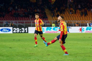 Federico Di Francesco (ABD Lecce) İtalya 'nın Lecce kentindeki Via Del Mare Stadyumu' nda oynanan ABD Lecce-Atalanta BC maçında gol attıktan sonra kutlama yapıyor.