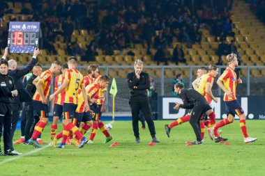 İtalya futbolu sırasında teknik direktör Marco Baroni (ABD Lecce) İtalya 'nın Lecce şehrindeki Via Del Mare Stadyumu' nda oynanan ABD Lecce vs Atalanta BC karşılaşmasında, 9 Kasım 2022 - Fotoğraf: Emmanuele Mastrodonat