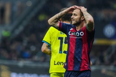Bologna FC 'den Marko Arnautoviç, İtalya' nın Giuseppe Meazza Stadyumu 'nda oynanan FC Internazionale ile Bologna FC arasında oynanan 2022 / 23 futbol karşılaşmasında tepki gösterdi: Fabrizio Carabelli / LiveMedi