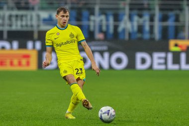 FC Internazionale takımından Nicolo Barella, Giuseppe Meazza Stadyumu 'nda oynanan FC Internazionale ile Bologna FC arasında oynanan 2022 / 23 futbol karşılaşmasında rol aldı.