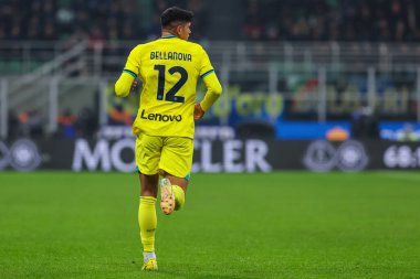 FC Internazionale 'den Raoul Bellanova, 2009 Kasım 2022' de İtalya 'nın Giuseppe Meazza Stadyumu' nda FC Internazionale ile Bologna FC arasında oynanan 2022 / 23 futbol karşılaşmasında eylem halindeydi - Fotoğraf: Fabrizio Carabelli / LiveMedi