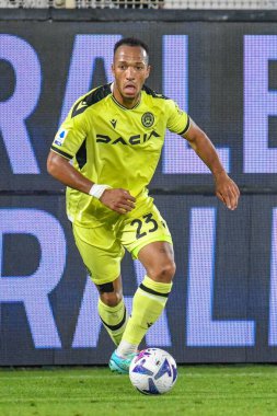 Udinese 'den Enzo Ebosse İtalya' nın La Spezia, İtalya 'daki Alberto Picco Stadyumu' nda Spezia Calcio-Udinese Calcio maçında, 8 Kasım 2022 - Fotoğraf: Cucco Ricucch