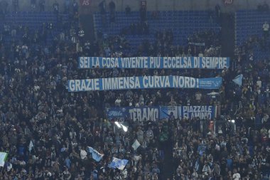 S.S. Lazio taraftarları 10 Kasım 2022 'de İtalya' nın başkenti Roma 'daki Stadio Olimpico' da S.S. Lazio ile A.C. Monza arasındaki 14. - Fotoğraf: Domenico Cippitelli / LiveMedi