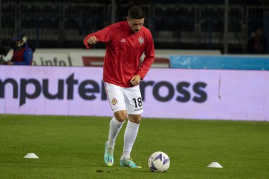 Ghiglione Paolo Cremonese, İtalya 'nın Empoli şehrindeki Carlo Castellani stadyumunda oynanan İtalyan futbolu Serie A maçında uyardı.
