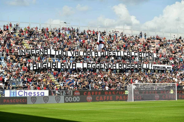 Tifosi Fans Aanhang Van Cagliari Calcio Gigi Rova Tijdens Italiaanse — Stockfoto