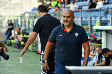 Cagliari Calcio 'dan Fabio Liverani Beyefendi İtalya' nın Cagliari kentinde oynanan Cagliari Calcio-AC Pisa maçı sırasında 12 Kasım 2022 - Fotoğraf: Luigi Can