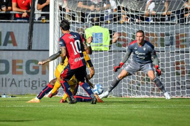Pisa Spor Kulübü 'nden Ernesto Torregrossa, İtalya' nın Cagliari kentinde oynanan maçta Cagliari Calcio 'ya karşı AC Pisa maçında, 12 Kasım 2022 - Fotoğraf: Luigi Can
