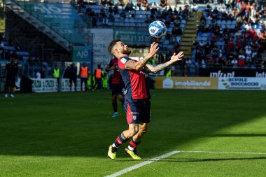 Cagliari Calcio takımından Nahitan Nandez İtalya 'nın başkenti Cagliari' de oynanan maçta Cagliari Calcio 'ya karşı AC Pisa maçında, 12 Kasım 2022 - Fotoğraf: Luigi Can