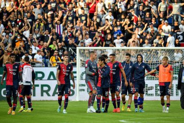 Cagliari Calcio takımı İtalya 'nın başkenti Cagliari' de Cagliari 'ye karşı Cagliari Calcio maçında 12 Kasım 2022 - Fotoğraf: Luigi Can
