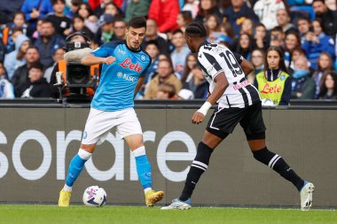 Napoli 'den Eljif Elmas İtalya' nın Napoli şehrindeki Diego Armando Maradona Stadyumu 'nda SSC Napoli ve Udinese Calcio maçında, 12 Kasım 2022