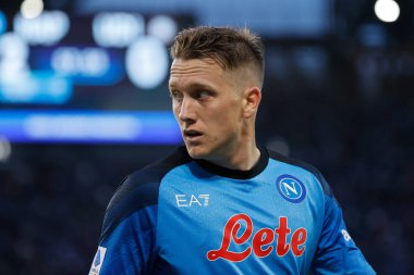 Napoli 'den Piotr Zielinski İtalya futbolu sırasındaki Serie A karşılaşmasında SSC Napoli, Udinese Calcio' ya karşı Napoli 'deki Diego Armando Maradona Stadyumu' nda 12 Kasım 2022 - Fotoğraf: AGN Fot