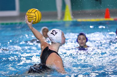 Waterpolo İtalyan Serie A1 kadınları sırasındaki Abby Elizabeth Andrews (SIS Roma), Roma 'daki Piscina Babel' de SIS Romanlar vs Como Nuoto ile 12 Kasım 2022 - Fotoğraf: Luigi Marian