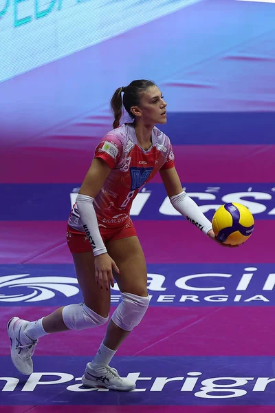 Alessia Orro Vero Volley Milano Servizio Durante Partita Pallavolo Femminile — Foto Stock