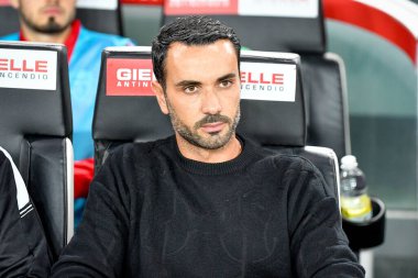 Monza 'nın baş antrenörü Raffaele Palladino İtalyan futbolu Coppa Italia maçında Udinese Calcio vs AC Monza (portreler arşivi) Udine, İtalya' da Dacia Arena 'da 19 Ekim 2022 - Fotoğraf: Ettore Griffon