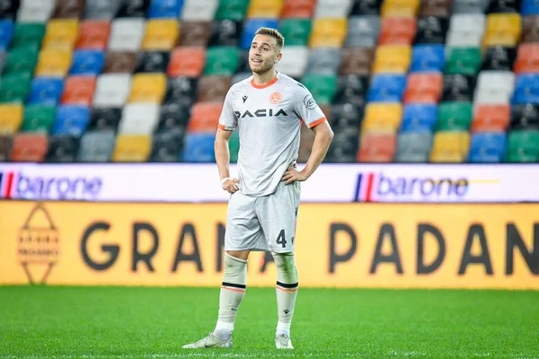 Udinese 'nin İtalya futbolu sırasındaki Sandi Lovric portresi Udinese Calcio vs AC Monza (portreler arşivi) ile Udine, İtalya' daki Dacia Arena 'da 19 Ekim 2022 - Fotoğraf: Ettore Griffon