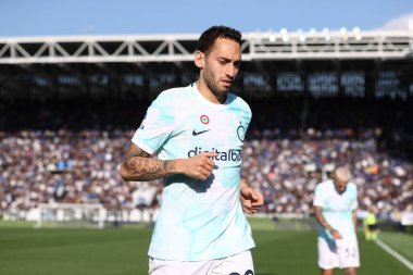 FC Internazionale takımından Hakan Calhanoğlu, İtalya 'nın Bergamo kentindeki Gewiss Stadyumu' nda oynanan Atalanta BC - FC Internazionale maçında 13 Kasım 2022 - Fotoğraf: Francesco Scaccianoc