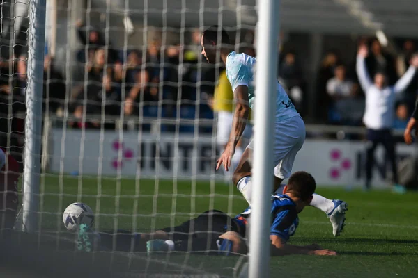 Goal Edin Dzeko Inter Olasz Serie Tootball Mérkőzésen Atalanta Inter — Stock Fotó