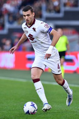 FC Torino takımından Alessandro Buongiorno, 13 Kasım 2022 'de İtalya' nın başkenti Roma 'da AS Roma ve FC Torino arasında oynanan Serie A karşılaşmasında. - Fotoğraf: Gennaro Masi / LiveMedi