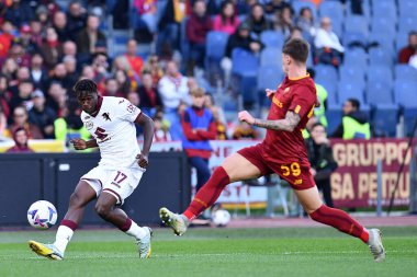 Serie A maçında FC Torino takımından Wilfried Singo, AS Roma ile FC Torino arasında 13 Kasım 2022 'de İtalya' nın başkenti Roma 'da oynanan Stadio Olimpico' da oynandı. - Fotoğraf: Gennaro Masi / LiveMedi