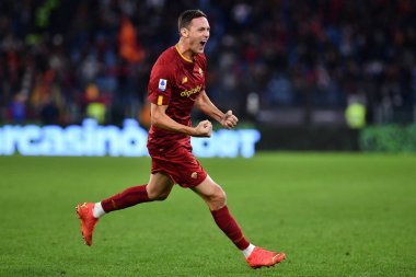 AS Roma takımından Nemanja Matiç, AS Roma ile FC Torino arasında 13 Kasım 2022 'de İtalya' nın başkenti Roma 'da oynanan karşılaşmada görülüyor. - Fotoğraf: Gennaro Masi / LiveMedi