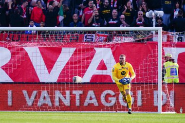 Michele Di Gregorio (AC Monza) İtalya 'nın Monza kentindeki U-Power Stadyumu' nda AC Monza ile ABD Salernitana maçında, 13 Kasım 2022 - Fotoğraf: Luca Rossin