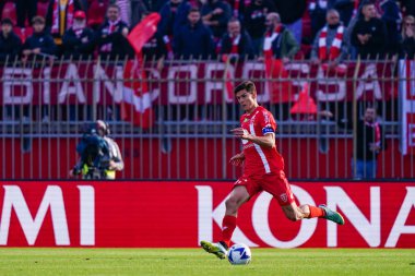 İtalya futbol takımı Serie A maçında Matteo Pessina (AC Monza), İtalya 'nın Monza kentindeki U-Power Stadyumu' nda AC Monza ile ABD Salernitana maçında, 13 Kasım 2022 - Fotoğraf: Luca Rossin
