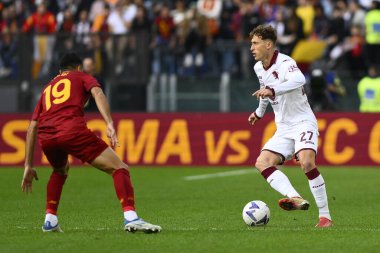 Torino FC 'den Mergim Vojvoda. Serie A Şampiyonası 'nın 15. gününde A.S. Roma ve Torino F.C. 13 Kasım 2022 'de Roma, İtalya' daki Stadio Olimpico 'da. - Fotoğraf: Domenico Cippitelli / LiveMedi