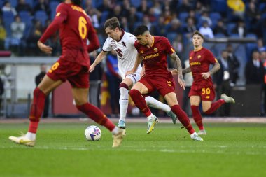 A.S. Roma 'dan Roger Ibanez, A.S. Roman ve Torino F.C. arasındaki Serie A Şampiyonasının 15. gününde 13 Kasım 2022 'de Roma, İtalya' daki Stadio Olimpico 'da. - Fotoğraf: Domenico Cippitelli / LiveMedi