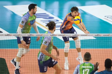 Filippo Federici - Vero Volley Monza Voleybol İtalya Serie A Men SuperLeague Championship WithU Verona Vero Volley Monza 'ya karşı Verona AGSM-AIM' de 13 Kasım 2022 - Fotoğraf: Roberto Tommasin