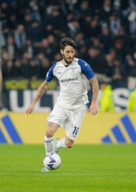 İtalya Serisi A sırasında Ss Lazio 'dan Luis Alberto, Juventus Fc ve Ss Lazio arasında 13 Kasım 2022 tarihinde İtalya' nın Torino şehrindeki Allianz Stadyumu 'nda oynanan futbol maçı: Nderim Kaceli / LiveMedi