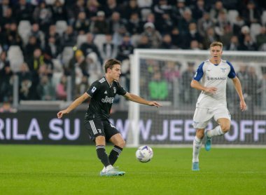 Juventus Fc takımından Nicolo Faggioli, 13 Kasım 2022 tarihinde Juventus Fc ve Ss Lazio arasında İtalya 'nın başkenti Turin' deki Allianz Stadyumu 'nda oynanan futbol maçında Nderim Kaceli - Fotoğraf: Nderim Kaceli / LiveMedi