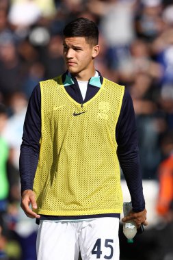 FC Internazionale takımından Valentin Carboni 13 Kasım 2022 'de İtalya' nın Bergamo kentindeki Gewiss Stadyumu 'nda oynanan Atalanta BC - FC Internazionale maçında görülüyor.