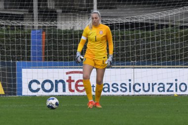 İngiltere 'den Emily Ramsey WU23, İtalya WU23 ile İngiltere WU23 arasındaki Uluslararası Dostluk Maçı sırasında 14 Kasım 2022' de İtalya 'nın Roma kentinde Tre Fontane Stadyumu' nda oynandı. - Fotoğraf: Domenico Cippitelli / LiveMedi