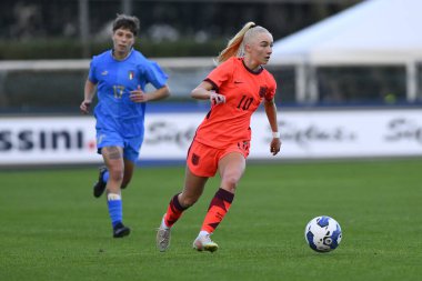 İngiltere 'den Laura Blindkilde Brown 14 Kasım 2022' de İtalya 'nın Roma kentinde Tre Fontane Stadyumu' nda oynanan WU23 ile İngiltere WU23 Uluslararası Dostluk Maçı sırasında WU23 'e katıldı. - Fotoğraf: Domenico Cippitelli / LiveMedi