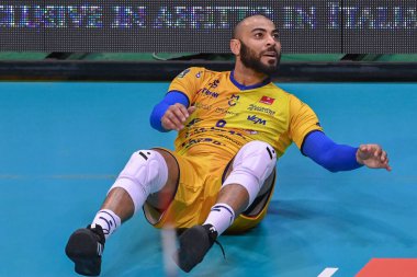 Earvin Ngapeth (Valsa Group Modena) voleybol İtalya Serie A Erkekler Süper Ligi Şampiyonası sırasında Emma Villas Aubay Siena, Siena 'daki PalaEstra' da Leo Shoes Modena 'ya karşı, 13 Kasım 2022 - Fotoğraf: Lisa Guglielm