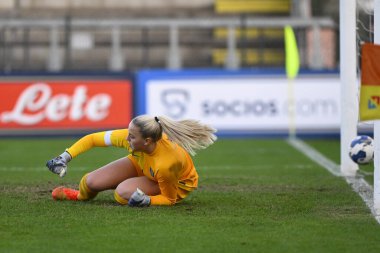 İngiltere 'den Emily Ramsey WU23, İtalya WU23 ile İngiltere WU23 arasındaki Uluslararası Dostluk Maçı sırasında 14 Kasım 2022' de İtalya 'nın Roma kentinde Tre Fontane Stadyumu' nda oynandı. - Fotoğraf: Domenico Cippitelli / LiveMedi