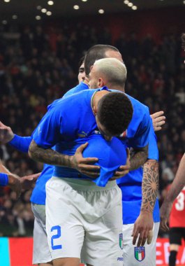 Arnavutluk ve İtalya milli takımları arasında 16 Kasım 2022 'de Arnavutluk' un başkenti Tiran 'daki Air Albania Stadyumu' nda oynanan futbol maçında İtalyan Giovanni Di Lorenzo 'yu izledik. Fotoğraf: Nderim Kaceli - Fotoğraf: Nderim Kaceli / LiveMedi
