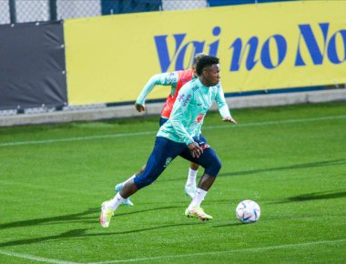 Brezilya Millî Futbol Takımı transferi sırasında Brezilya 'dan Vinicius Jr., 2022 Dünya Kupası finalinden önce Katar' da Juventus Eğitim Merkezi 'nde, 16 Kasım 2022, Torino, İtalya. Fotoğraf: Nderim Kaceli - Fotoğraf: Nderim Kaceli / LiveMedi