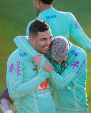 Brezilya Millî Futbol Takımı transferi sırasında Casemiro ve Bruno Guimaraes, Katar 'da düzenlenen 2022 Dünya Kupası' nın final aşamasından önce, 16 Kasım 2022 'de Juventus Eğitim Merkezi' nde, Torino, İtalya. Fotoğraf: Nderim Kaceli - Fotoğraf: Nderim Kaceli / LiveMedi