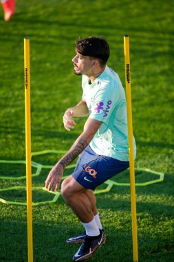 Brezilya Millî Futbol Takımı transferi sırasında Brezilya 'dan Lucas Paqueta, 2022 Dünya Kupası finalinden önce Katar' da, Juventus Eğitim Merkezi 'nde, 16 Kasım 2022, Torino, İtalya. Fotoğraf: Nderim Kaceli - Fotoğraf: Nderim Kaceli / LiveMedi