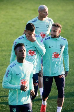 Brezilya Millî Futbol Takımı transferi sırasında Brezilya 'dan Thiago Silva ve Brezilya' dan Neymar Jr. 'ın Katar' da düzenlenen Dünya Kupası 2022 Dünya Kupası final sahnesinden önce, 16 Kasım 2022, Torino, İtalya. Fotoğraf: Nderim Kaceli - Fotoğraf: Nderim Kac