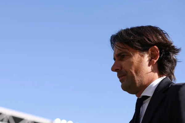 Entraîneur Chef Simone Inzaghi Internazionale Regarde Pendant Match Football Italien — Photo