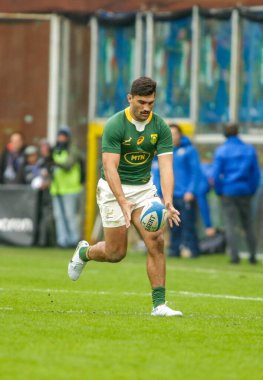 ANS - İtalya Güz Ulusları Serisi sırasında Güney Afrikalı Damian De Allende, 19 Kasım 2022 'de İtalya' nın Cenova kentinde Luigi Ferrarsi Stadyumu 'nda oynanan rugby karşılaşması. Fotoğraf: Nderim Kaceli - Fotoğraf: Nderim Kaceli / LiveMedi