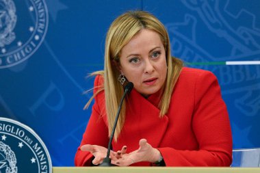 Giorgia Meloni, 25 Ekim 2022 tarihinde İtalya 'nın başkenti Roma' da yapılan 2023 Bütçe Tasarısı 'nın onaylanmasının ardından basın toplantısı sırasında. - Fotoğraf: Fabrizio Corradetti / LiveMedi