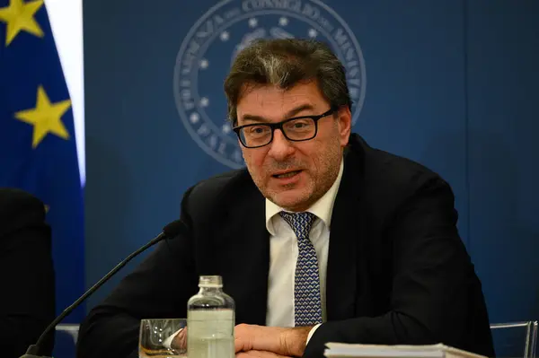 Giancarlo Giorgietti Durante Sesión Conferencia Prensa Después Aprobación Del Proyecto — Foto de Stock