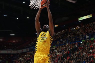 Tonye Jekiri (Fenerbahçe Beko İstanbul) basketbol Euroleague Şampiyonası 'nda EA7 Emporio Armani Milano, Fenerbahçe Beko' ya karşı Milano Assago Forumu 'nda, 24 Kasım 2022 - Fotoğraf: Savino Paolell