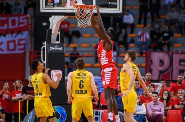 #Olympiacos Pire 'nin 10 MOUSTAPHA düşüşü Euroleague' de, Olympiacos Pire ile Alba Berlin arasında 24 Kasım 2022 'de Yunanistan' ın Pire kentinde oynanan 9. - Fotoğraf: Stefanos Kyriazis / LiveMedi