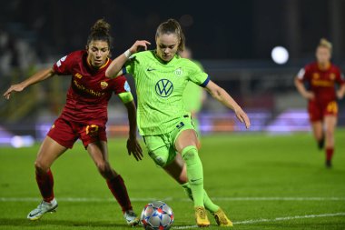 VfL Wolfsburg 'dan Ewa Pajor, UEFA Kadınlar Şampiyonlar Ligi B Grubu' nun grup aşamasının üçüncü gününde, 23 Kasım 2022 'de İtalya' nın Latina kentinde bulunan Stadio Domenico Francioni 'de, A.S. Roma ve VfL Wolfsburg arasında. - Fotoğraf: Domenico Cippitelli / L