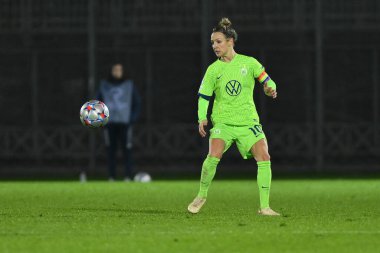 VfL Wolfsburg 'dan Svenja Huth, UEFA Kadınlar Şampiyonlar Ligi B Grubu' nun grup aşamasının üçüncü gününde, 23 Kasım 2022 'de İtalya' nın Latina kentinde bulunan Stadio Domenico Francioni 'de, A.S. Roma ve VfL Wolfsburg arasında. - Fotoğraf: Domenico Cippitelli